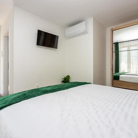 Villa Antani With Heated Pool, Sauna & Jacuzzi تْسْغيكفانِتْسا المظهر الخارجي الصورة