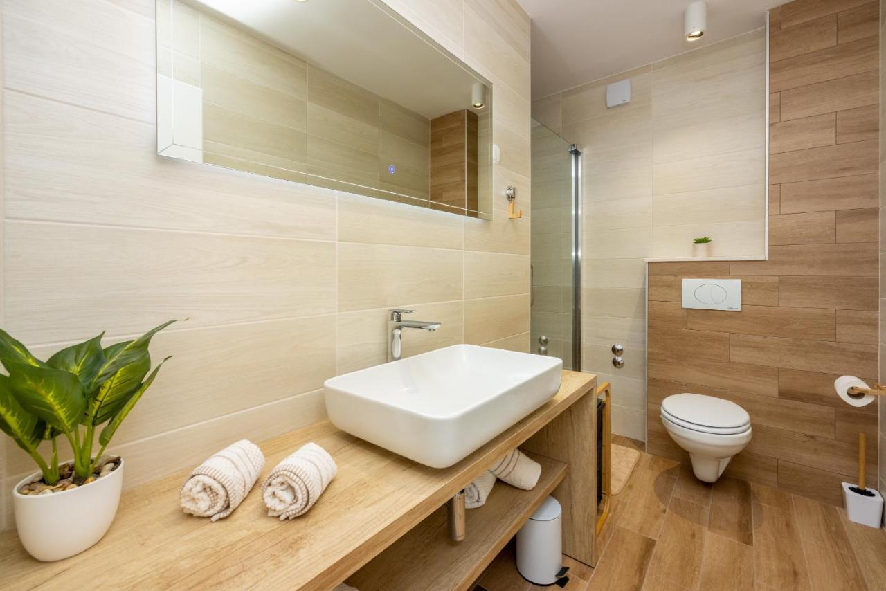 Villa Antani With Heated Pool, Sauna & Jacuzzi تْسْغيكفانِتْسا المظهر الخارجي الصورة