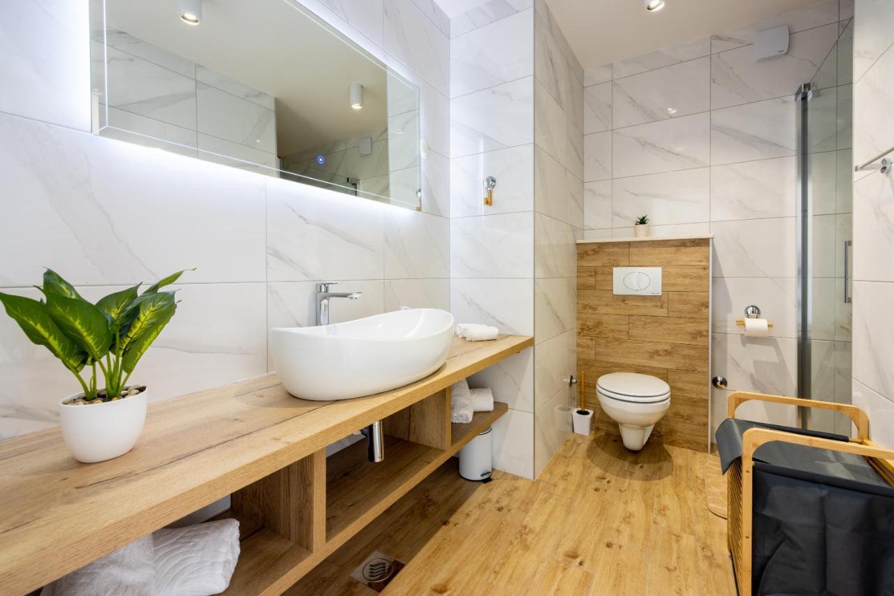 Villa Antani With Heated Pool, Sauna & Jacuzzi تْسْغيكفانِتْسا المظهر الخارجي الصورة